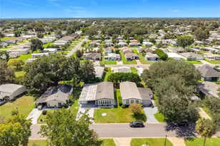 658 Rainbow Blvd, Lady Lake, FL 32159 - Photo 7