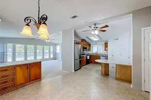 658 Rainbow Blvd, Lady Lake, FL 32159 - Photo 21
