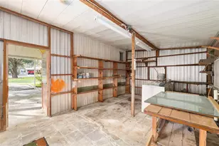 3809 Cr 405N, Lake Panasoffkee, FL 33538 - Photo 43