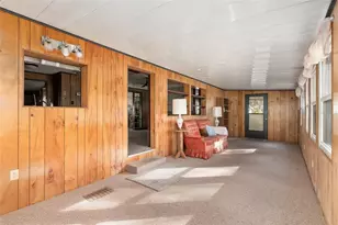 3809 Cr 405N, Lake Panasoffkee, FL 33538 - Photo 9