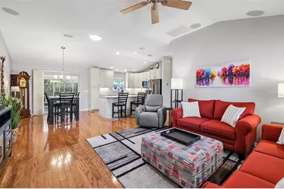 17287 SE 85th Willowick Circle, The Villages, FL 32162 - Photo 3
