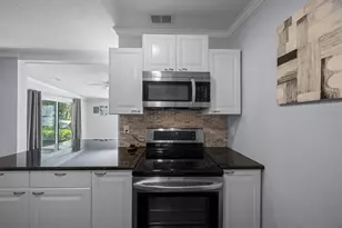 15346 Carroll's Ct, Tavares, FL 32778 - Photo 9