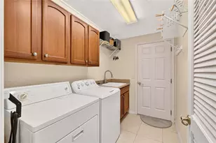 1705 Mt Croghan Trail, The Villages, FL 32162 - Photo 31