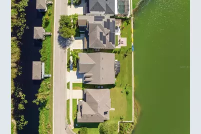 429 Blue Cypress Dr, Groveland, FL 34736 - Photo 3
