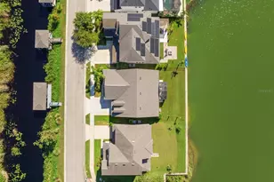 429 Blue Cypress Dr, Groveland, FL 34736 - Photo 3