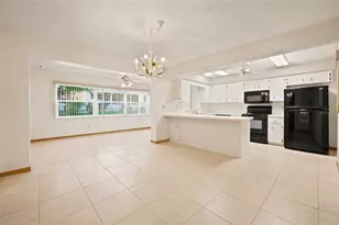 8710 SW 91st Pl, Ocala, FL 34481 - Photo 9