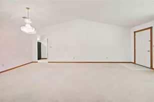 8710 SW 91st Pl, Ocala, FL 34481 - Photo 7