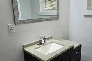234 E Lady Lake Blvd, Lady Lake, FL 32159 - Photo 15