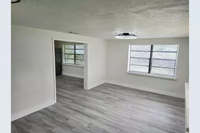 234 E Lady Lake Boulevard, Lady Lake, FL 32159 - Photo 3