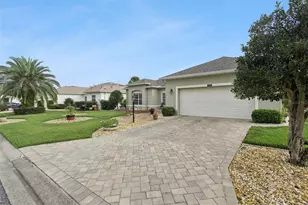 24242 E Belle Mede Dr, Leesburg, FL 34748 - Photo 3