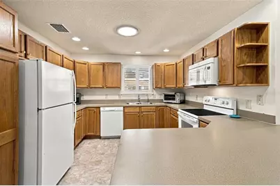 890 Abaco Path, The Villages, FL 32163 - Photo 13
