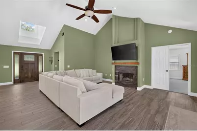267 Reserve Drive, Tavares, FL 32778 - Photo 11