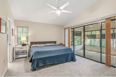 6810 Plumleaf Court, Spring Hill, FL 34606 - Photo 11