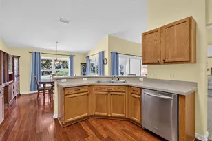 26958 Honeymoon Ave, Leesburg, FL 34748 - Photo 9