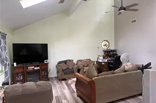 8459 W Oak St, Crystal River, FL 34428 - Photo 7
