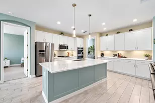 4024 Salida Del Sol Dr, Sun City Center, FL 33573 - Photo 11