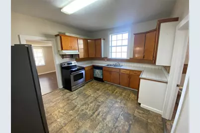 902 S Grove Street, Eustis, FL 32726 - Photo 5
