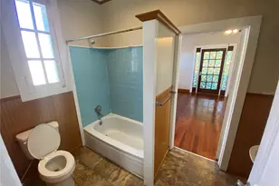 902 S Grove St, Eustis, FL 32726 - Photo 13