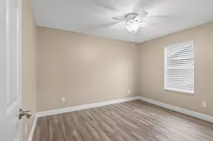 3065 Batally Ct, The Villages, FL 32162 - Photo 19