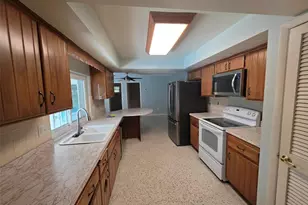 25601 Laylaine Dr, Astatula, FL 34705 - Photo 21
