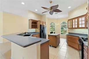 8018 SE 167th Hilltop Loop, The Villages, FL 32162 - Photo 9
