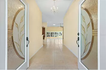 8018 SE 167th Hilltop Loop, The Villages, FL 32162 - Photo 5