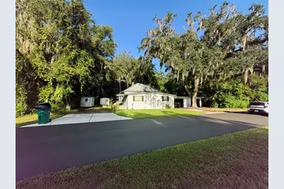 323 S Old Wire Road, Wildwood, FL 34785 - Photo 1