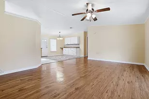 25524 Belle Helene, Leesburg, FL 34748 - Photo 9