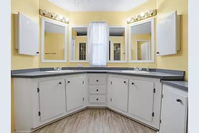 25524 Belle Helene, Leesburg, FL 34748 - Photo 15