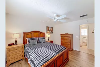 1068 Becker Avenue, The Villages, FL 32163 - Photo 37