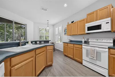 3850 Beacon Ridge Way, Clermont, FL 34711 - Photo 15