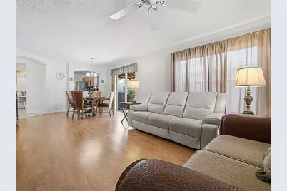 484 Aintree Lane, The Villages, FL 32162 - Photo 3