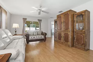 484 Aintree Ln, The Villages, FL 32162 - Photo 13
