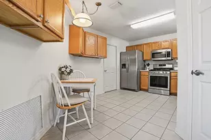 484 Aintree Ln, The Villages, FL 32162 - Photo 7