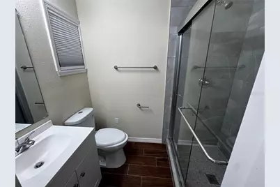 1610 Crest Avenue, Leesburg, FL 34748 - Photo 9