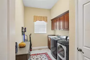 2055 Lake Ridge Dr, The Villages, FL 32162 - Photo 37