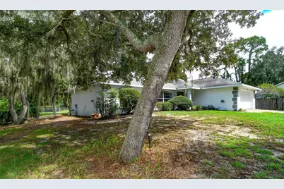 12525 Pine Glen Drive, Leesburg, FL 34788 - Photo 41