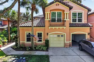 901 Camino Real Blvd, Howey in the Hills, FL 34737 - Photo 1