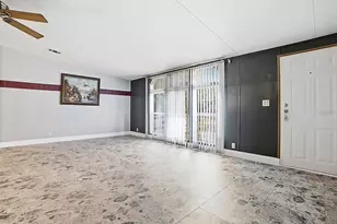 15875 NE 148th Terrace Rd, Fort Mc Coy, FL 32134 - Photo 3