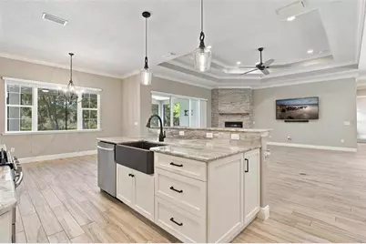 10594 NE 104th Circle, Oxford, FL 34484 - Photo 17