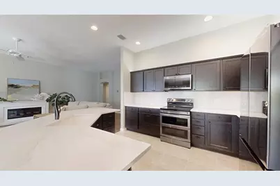 9170 SE 168th Cook Place, The Villages, FL 32162 - Photo 9