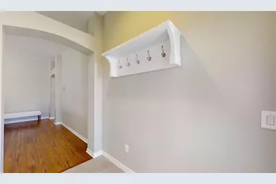 9170 SE 168th Cook Place, The Villages, FL 32162 - Photo 5