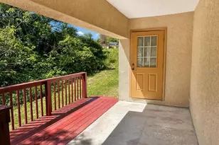 912 E Citrus Ave, Eustis, FL 32726 - Photo 11