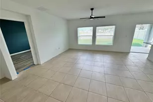 33981 Sky Blossom Cir, Leesburg, FL 34788 - Photo 3