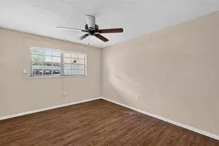 101 N Grandview St, Mount Dora, FL 32757 - Photo 25