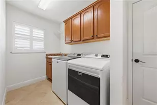 1102 Allaire Loop, The Villages, FL 32163 - Photo 27