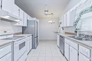 2311 Bonnie View Ct, Leesburg, FL 34788 - Photo 9