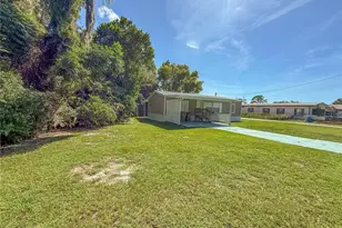 13708 Palm Dr, Astatula, FL 34705 - Photo 1