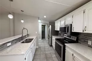 13708 Palm Dr, Astatula, FL 34705 - Photo 7
