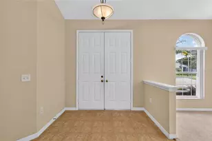36731 Tropical Wind Ln, Grand Island, FL 32735 - Photo 7